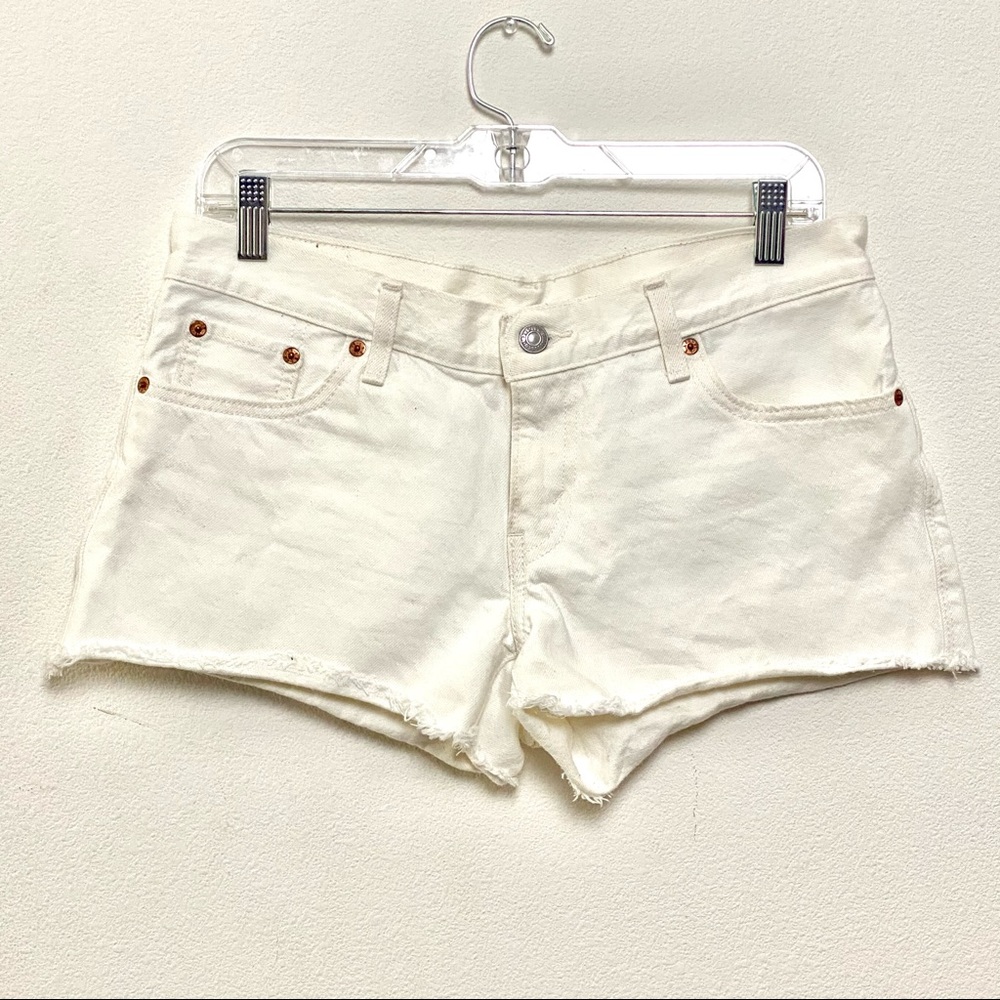 White Levi Denim Shorts- Size 29 (EUC)
